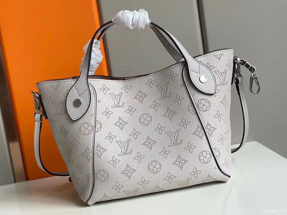 AAA Pruses Bags LOUIS PM VUITTON HINA 0519